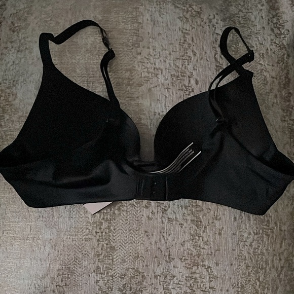 Victoria’s Secret Very Sexy So Obsessed Push-Up Bra - Picture 5 of 8